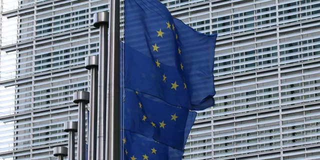 EURUSD Stabil Di Tengah Fokus Pasar Pada Pidato ECB dan FED